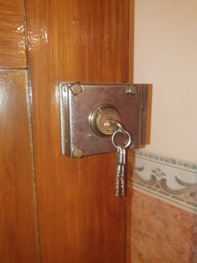 Apertura de puertas Alzórriz