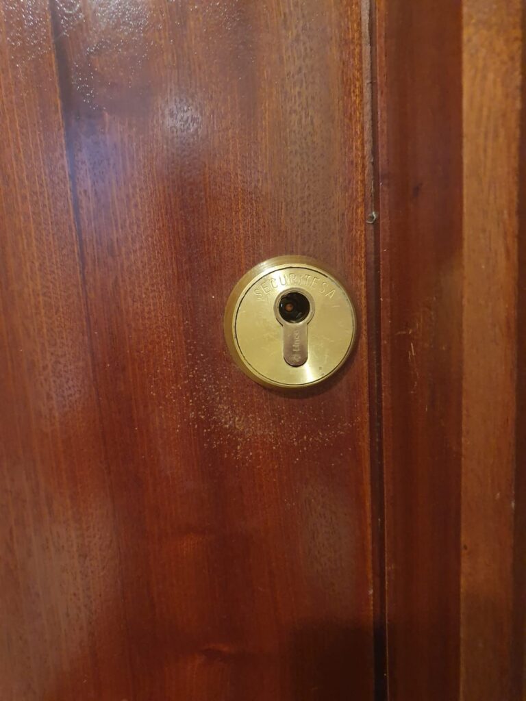 Apertura de puertas Arrieta