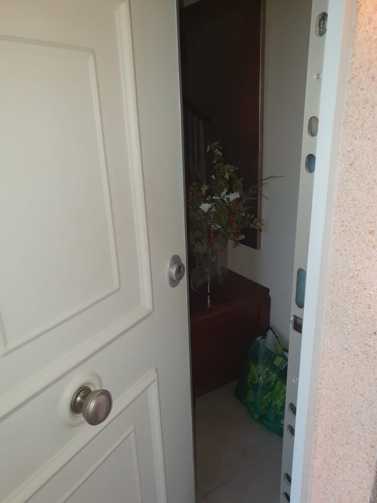 Apertura de puertas Egiarreta