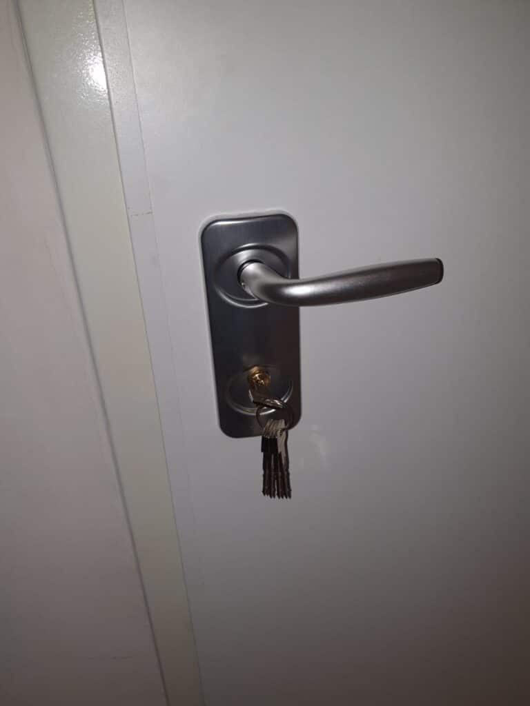 Apertura de puertas Lekunberri