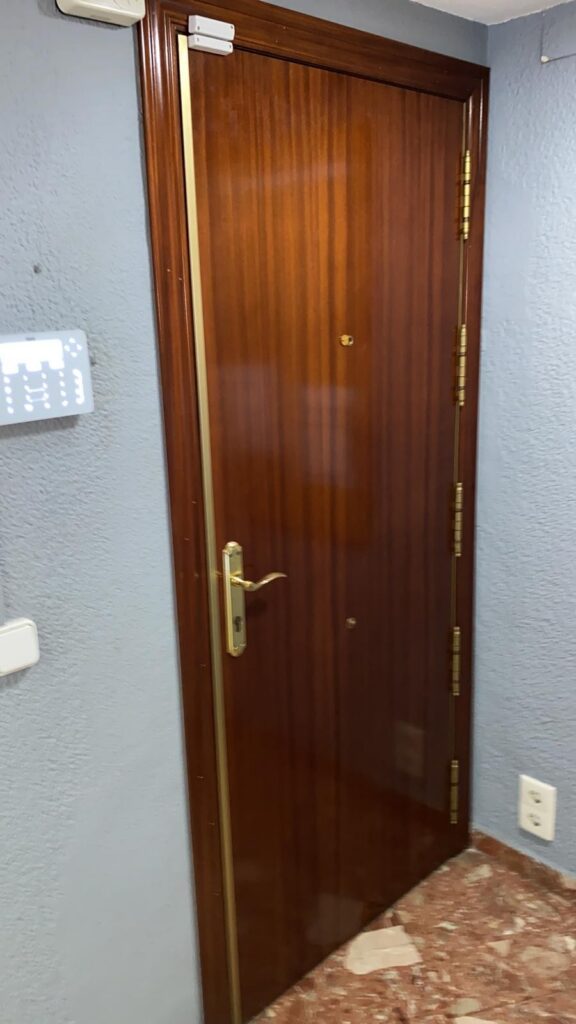 Apertura de puertas Mutilva Alta
