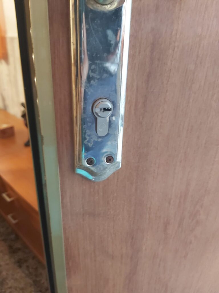 Apertura de puertas Odériz