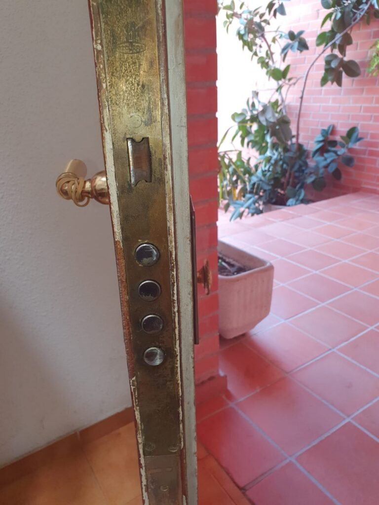 Apertura de puertas Olóriz