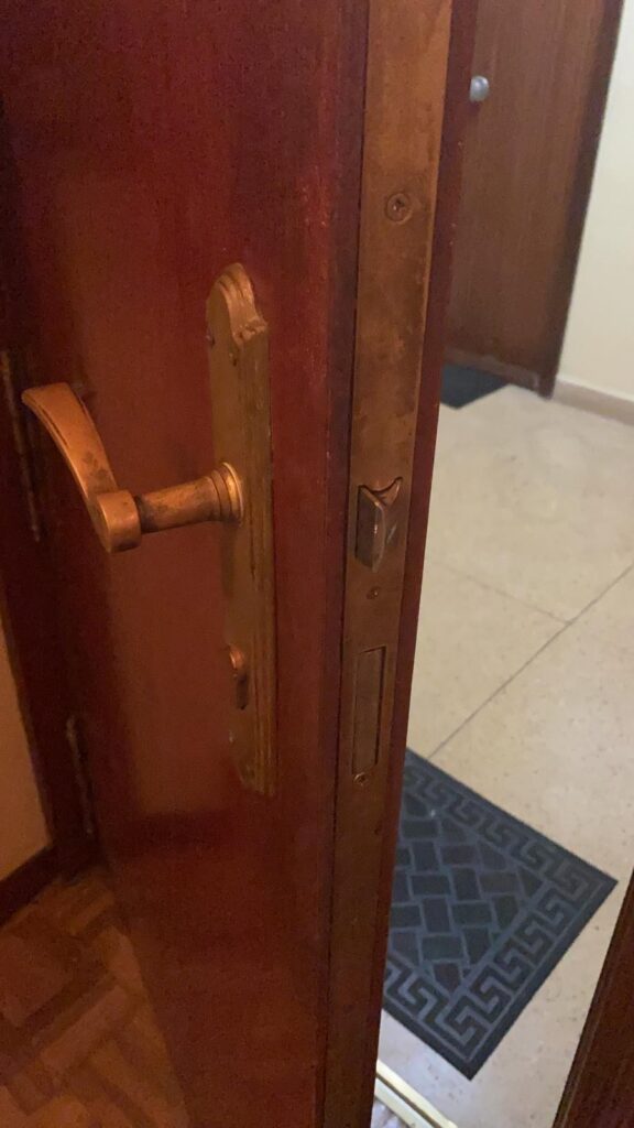 Apertura de puertas Orotz-Betelu