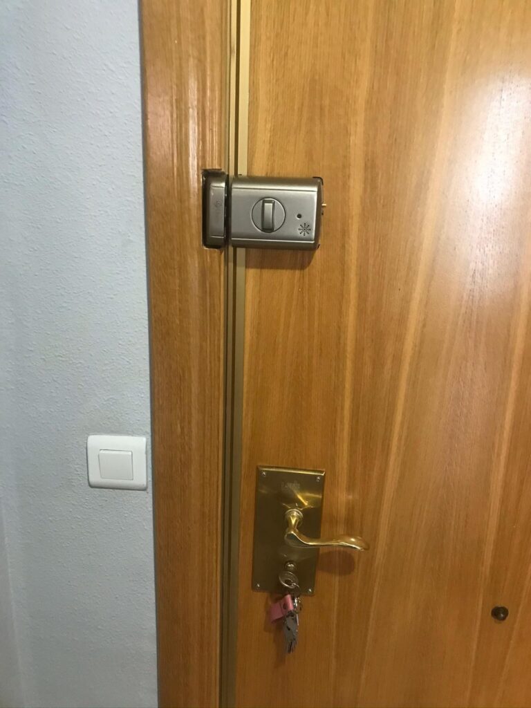 Apertura de puertas Paternáin