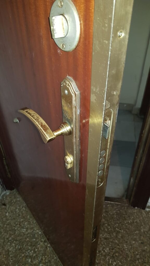 Apertura de puertas Saigós