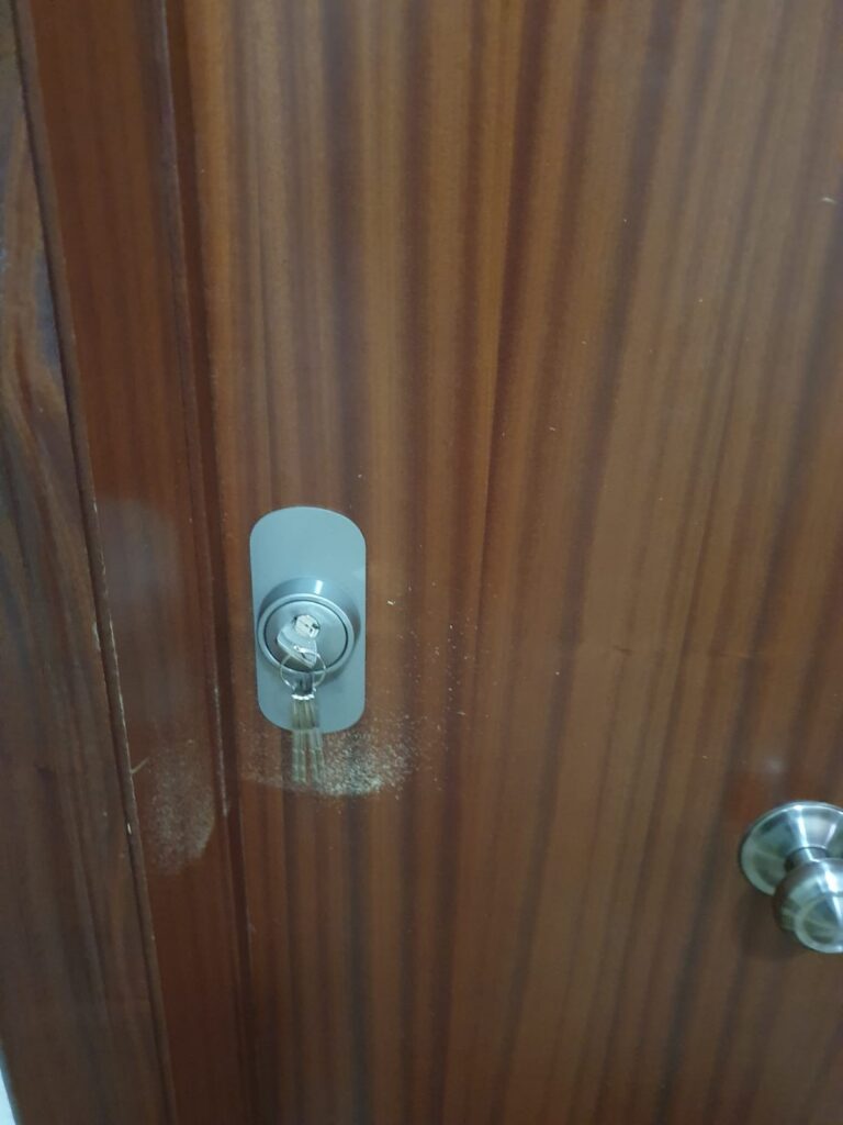 Apertura de puertas Tirapu