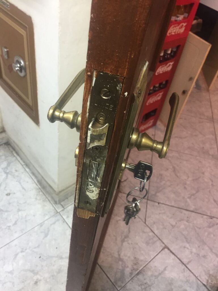 Cambio de cerraduras Enériz