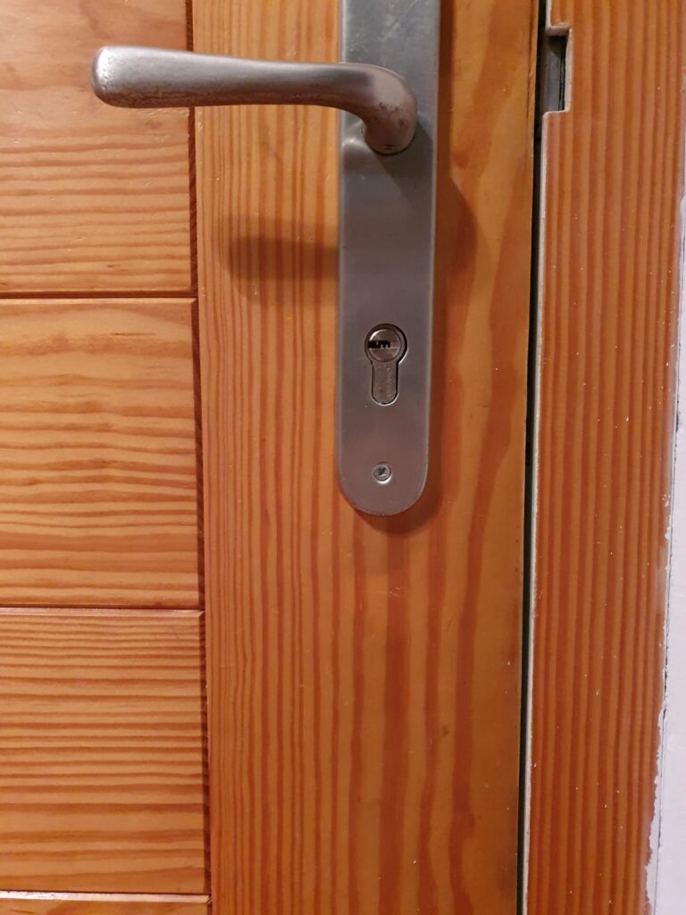 Cambio de cerraduras Irujo