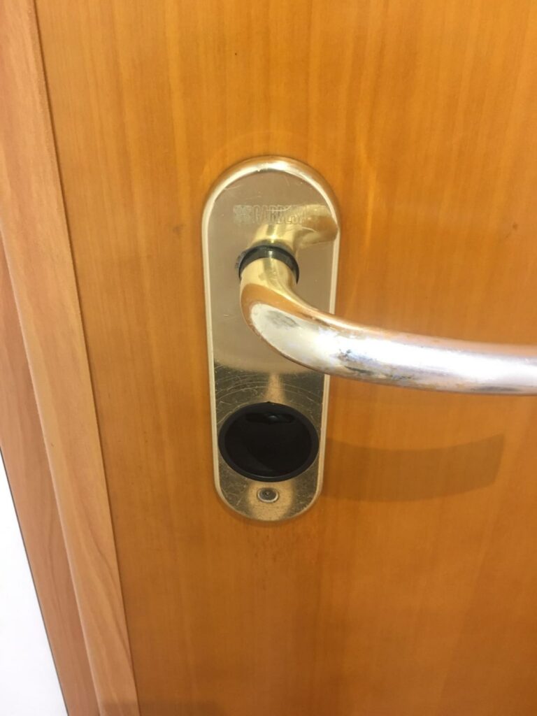 Cerrajeros Esténoz